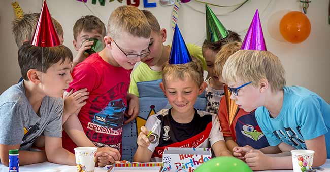 Einzigartige Kindergeburtstage feiern in der Jugendherberge Berlin Ostkreuz