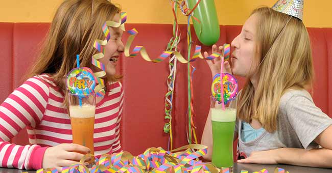 Leuchtende Kinderaugen beim Kindergeburtstag