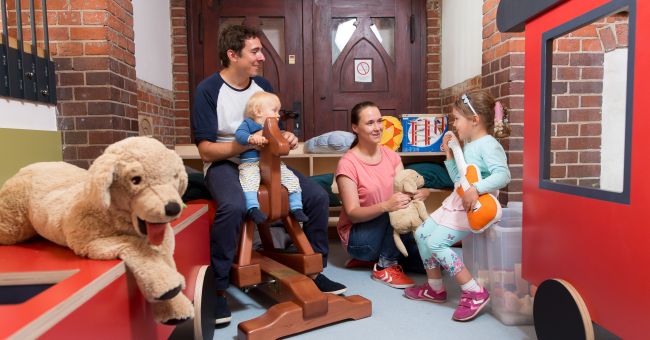 Spielbereich „Kinderbahnhof“ der Jugendherberge Berlin Ostkreuz